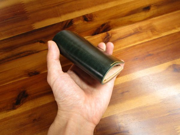 １点限定 コンパクト財布 ルガトー グリーン 手縫い 二つ折り 財布 ミニマル キャッシュレス 日本製 革財布 ミニ財布 緑 栃木レザー_画像9
