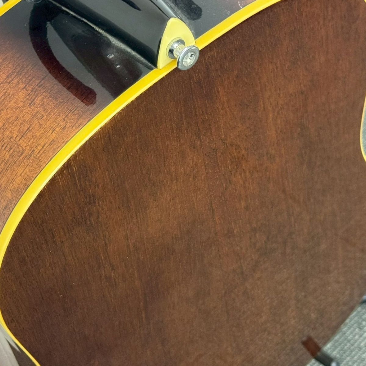 W435-K64-557* EPIPHONE Epiphone AJ 15 NA акустическая гитара жесткий чехол имеется KB