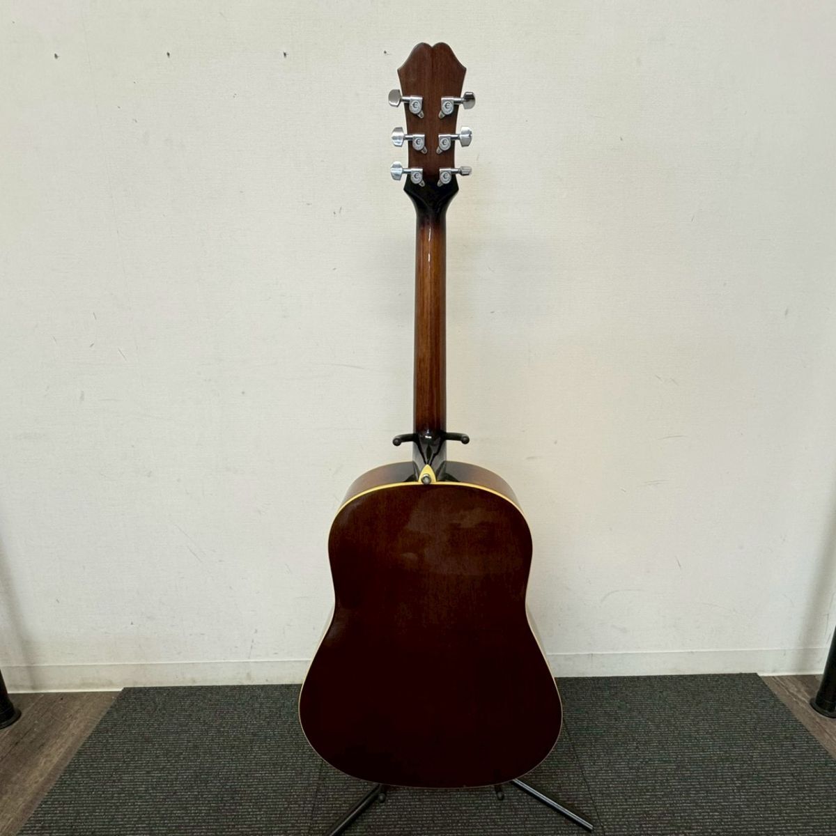 W435-K64-557* EPIPHONE Epiphone AJ 15 NA акустическая гитара жесткий чехол имеется KB