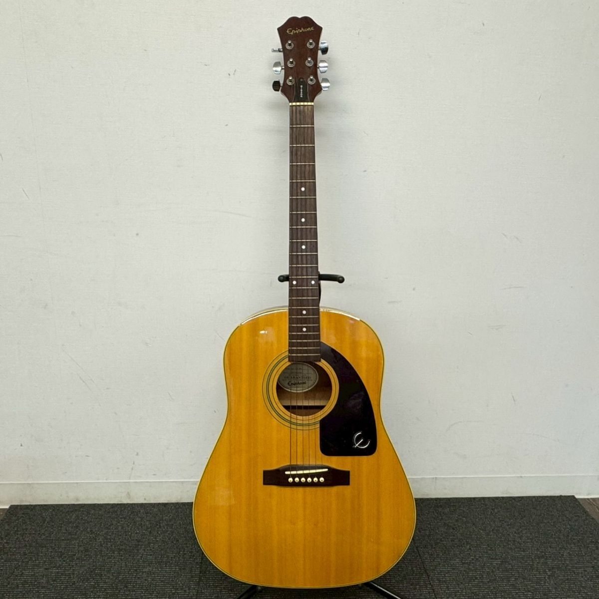 W435-K64-557* EPIPHONE Epiphone AJ 15 NA акустическая гитара жесткий чехол имеется KB