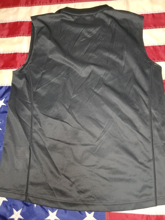 カンタベリー正規品　横浜キヤノン イーグルス　選手支給品　ノースリーブシャツ_画像2