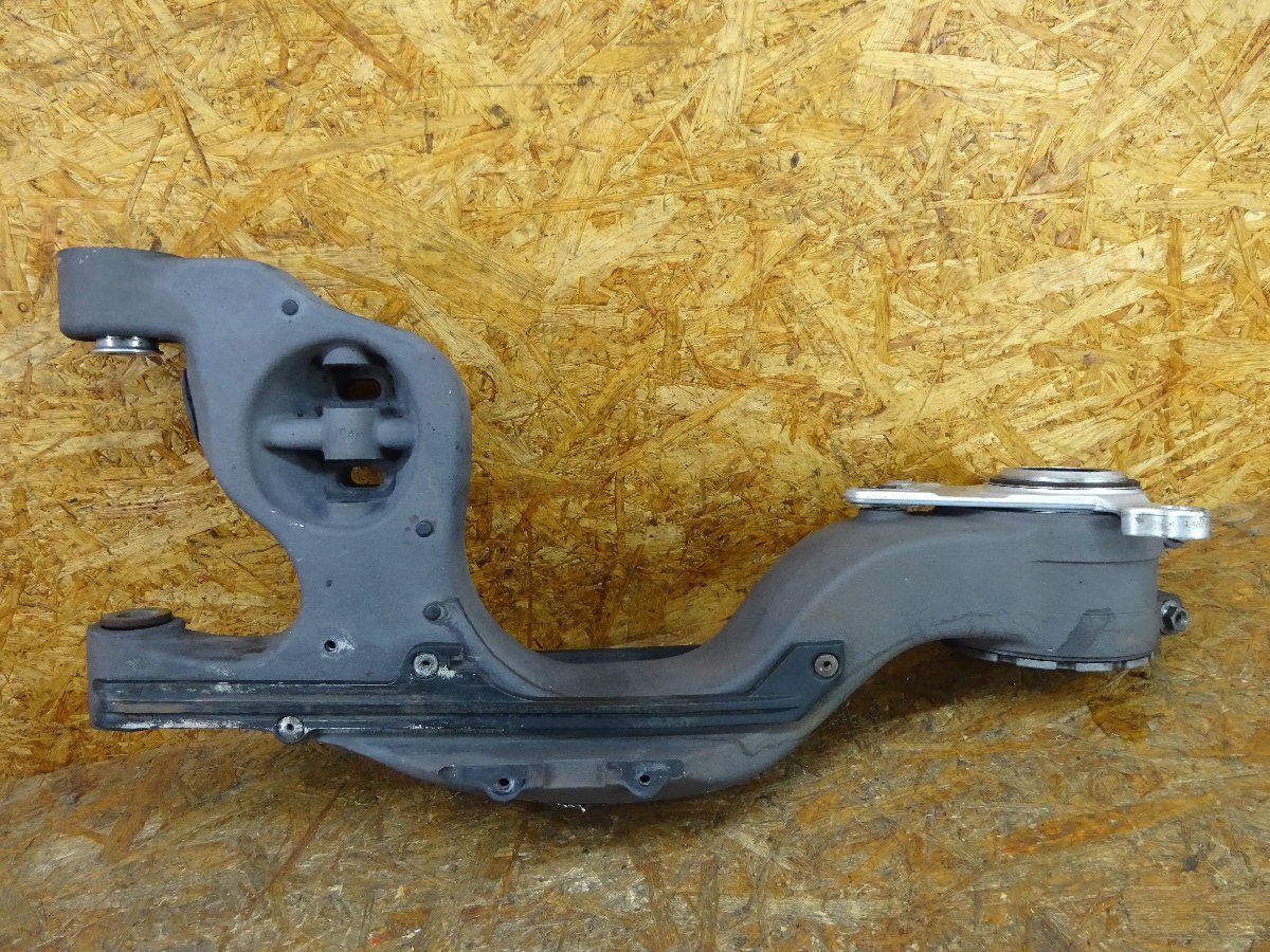 [G106] ドゥカティ ハイパーモタード796 DUCATI ▲純正スイングアーム_画像9