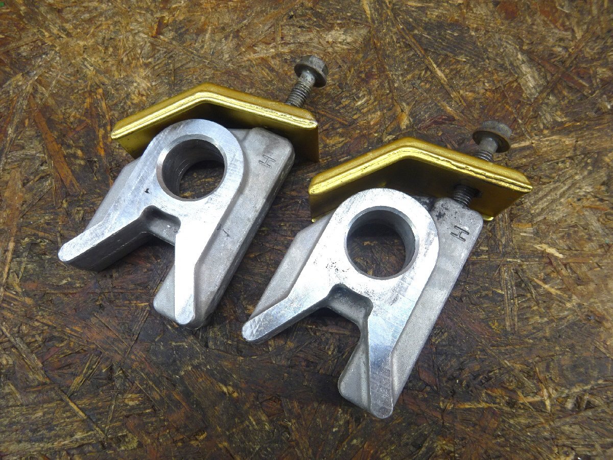 [G107] ドゥカティM900IE モンスター900 ▲純正チェーンアジャスター左右_画像1