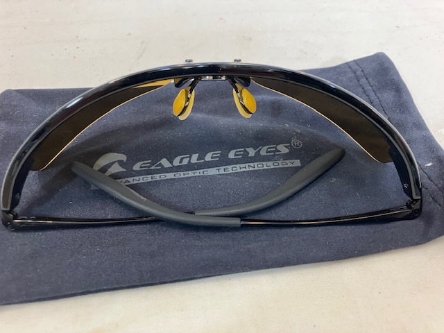 EAGLE EYES　偏光サングラス　Certified TriLenium Lens　PANO-VU　#20081　7394　中古　_画像4