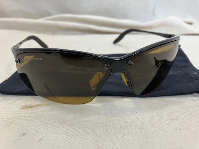 EAGLE EYES　偏光サングラス　Certified TriLenium Lens　PANO-VU　#20081　7394　中古　_画像7