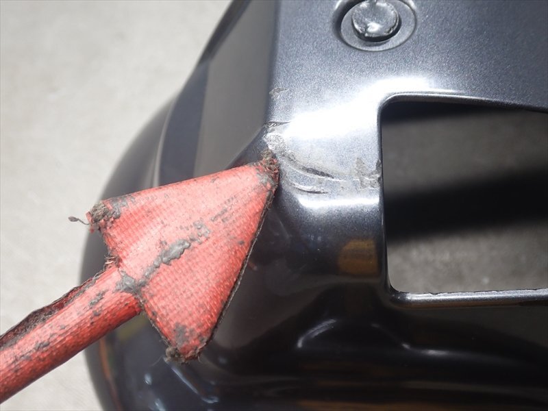 C1R7-1028 カワサキ ゼファー1100 ヘッドライト ケース 純正品 【ZRT10A-007~ 1992年式 A1 動画有】_画像5