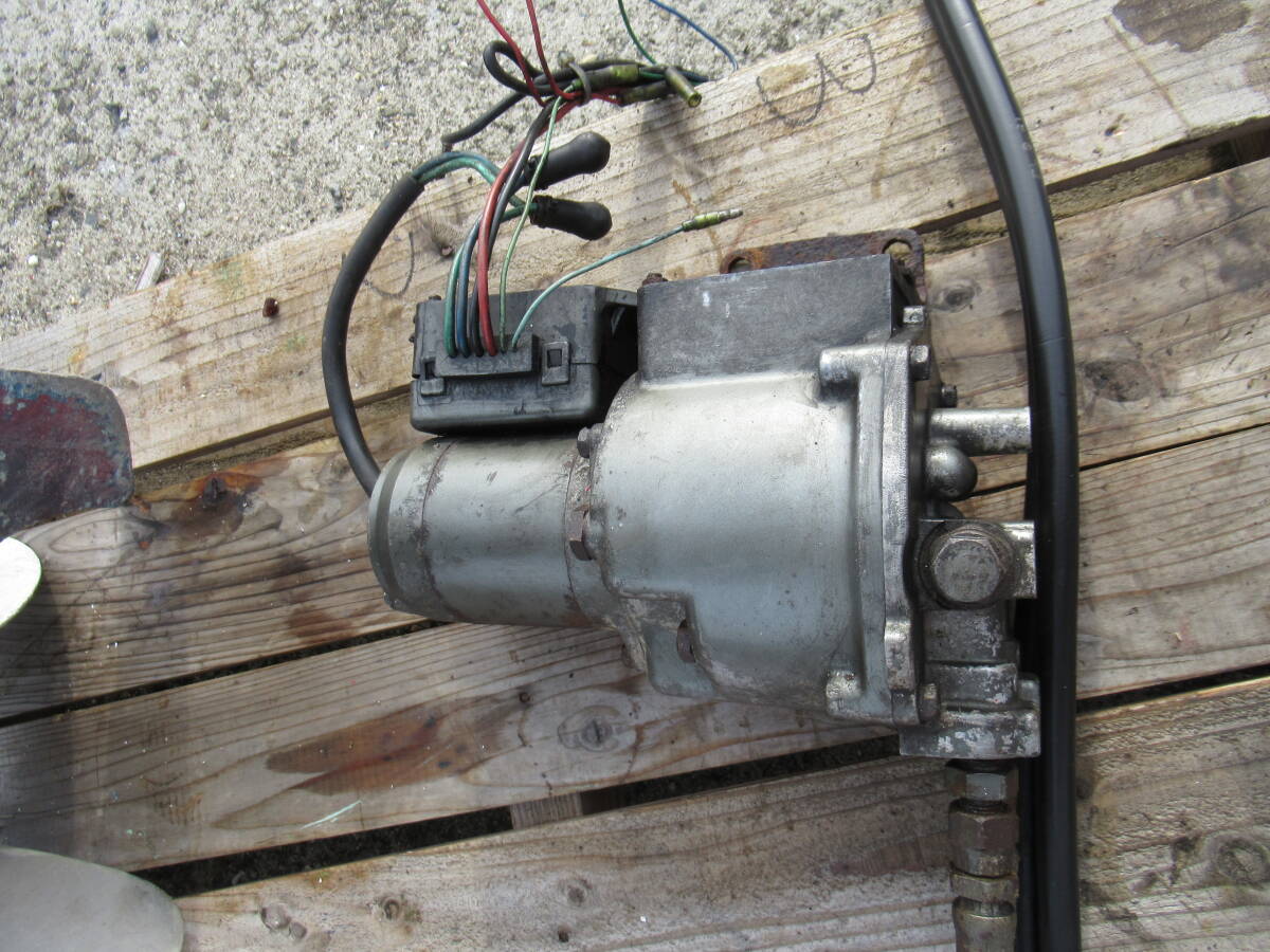 ■動画有 ヤンマー SZ-110 ドライブ 油圧チルトモーター付 ※福山通運営業所留 中古 yanmar プロペラ付 ジャンク扱い_画像10