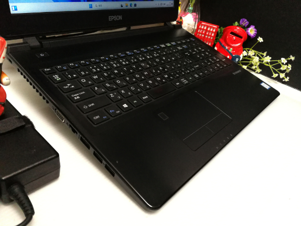 COREi5-8265U SSD256GB память 8GB установка *Windows11*kv быстрое решение /Office2021/HDMI установка / отправка в тот же день *