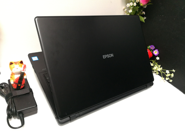 COREi5-8265U SSD256GB память 8GB установка *Windows11*kv быстрое решение /Office2021/HDMI установка / отправка в тот же день *