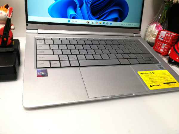 COREi7-10510U SSD512GB メモリ8GB搭載 ☆Windows11☆lr 即決/Office2021/HDMI搭載/即日発送☆01_画像2