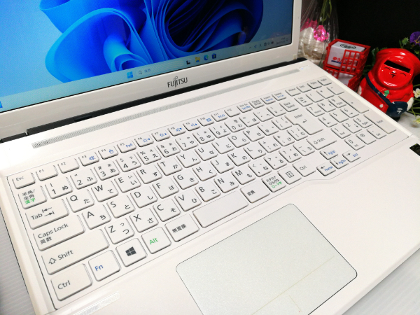 ほぼ未使用SSD250GB　メモリ8GB　COREi7　ブルーレイ搭載　☆Windows11☆la　即決/Office2021/HDMI搭載/即日発送☆_画像4