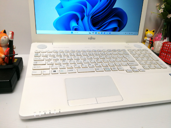 SSD480GB　COREi7-6700HQ　メモリ8GB搭載　☆Windows11☆mv　即決/Office2021/HDMI搭載/即日発送☆_画像2