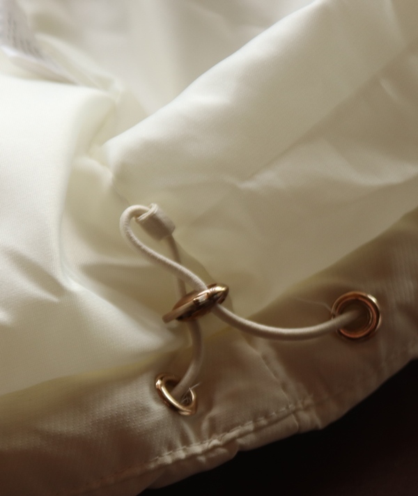 新品■1着限定 EXUNI*レディース 可愛い 白 オフホワイト L 両サイド coralポケット フード ダウンコート 90％ リアル ボリュームファー_画像5