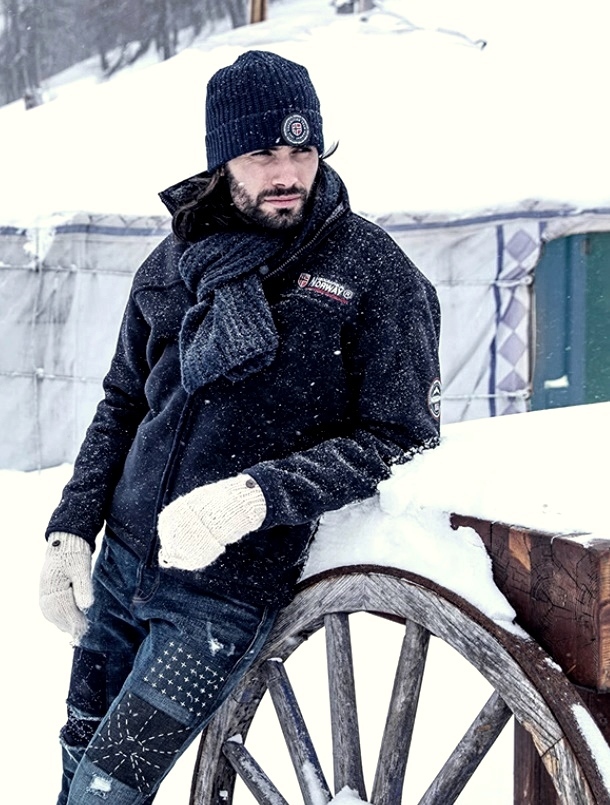 新品 正規品■ノルウェーGEOGRAPHICAL フリース 黒 L 世界最高 重厚 軽量 メンズ ウェイト SWISS Sweden -20℃耐 極寒地 防寒 ジャケット_画像9