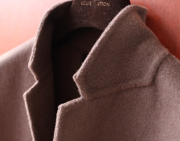 新品 新作■欧州 軽量 wool51% チェスターコ ート 灰紫 L◆メンズ 秋冬 アウター フライoneスナップ釦 cashmere テーラード ジャケット_画像4