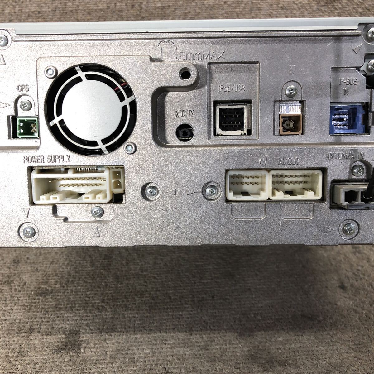 AV11-105 激安 カーナビ DAIHATSU PIONEER NMDP-W59 08545-K9042 AVIC-MRZ3047 メモリーナビ CD DVD Bluetooth 通電未確認 ジャンク_画像4