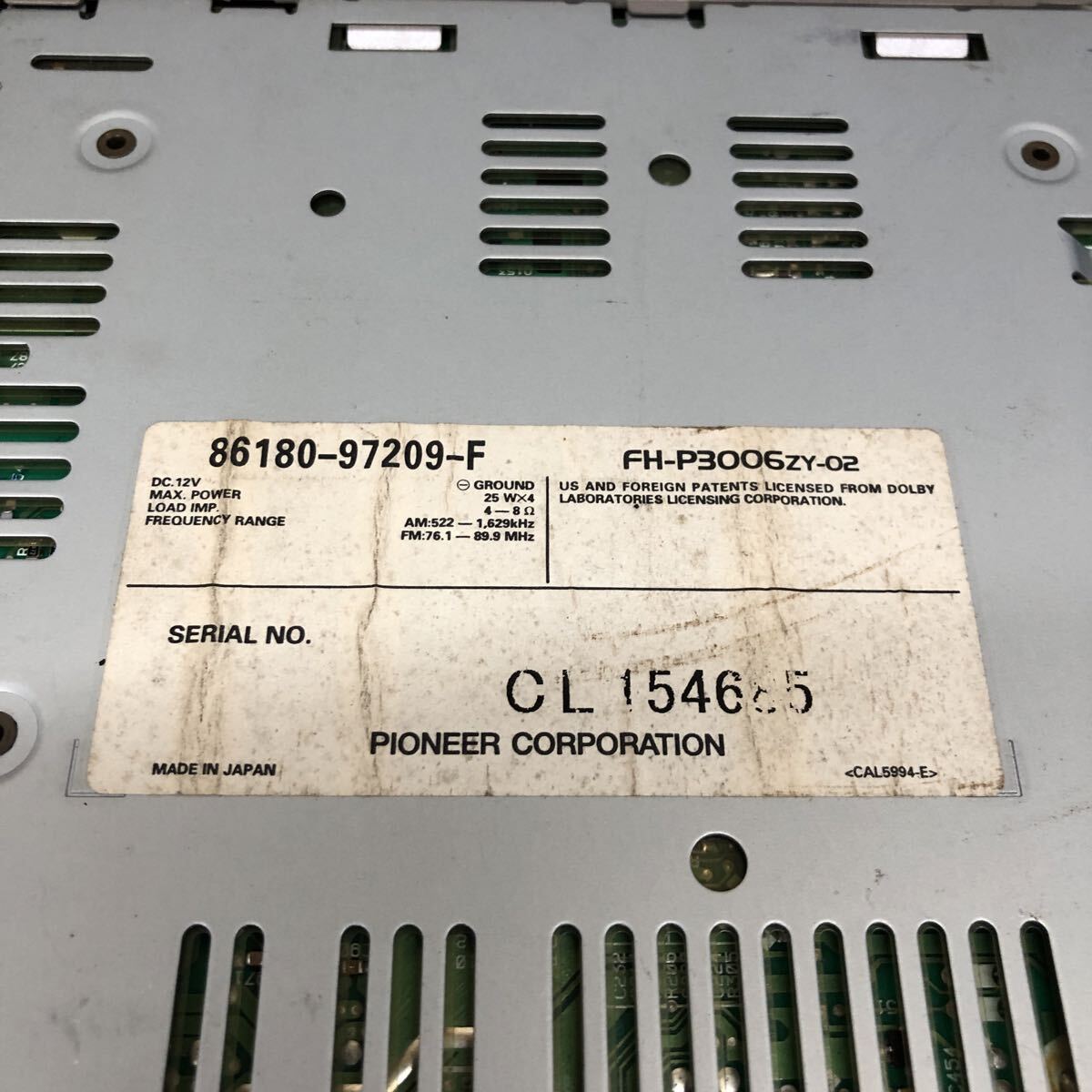 AV11-148 激安 カーステレオ DAIHATSU Carrozzeria Pioneer 86180-97209-F FH-P3006ZY CD MD FM/AM プレーヤー 簡易動作確認ok 中古現状品_画像6