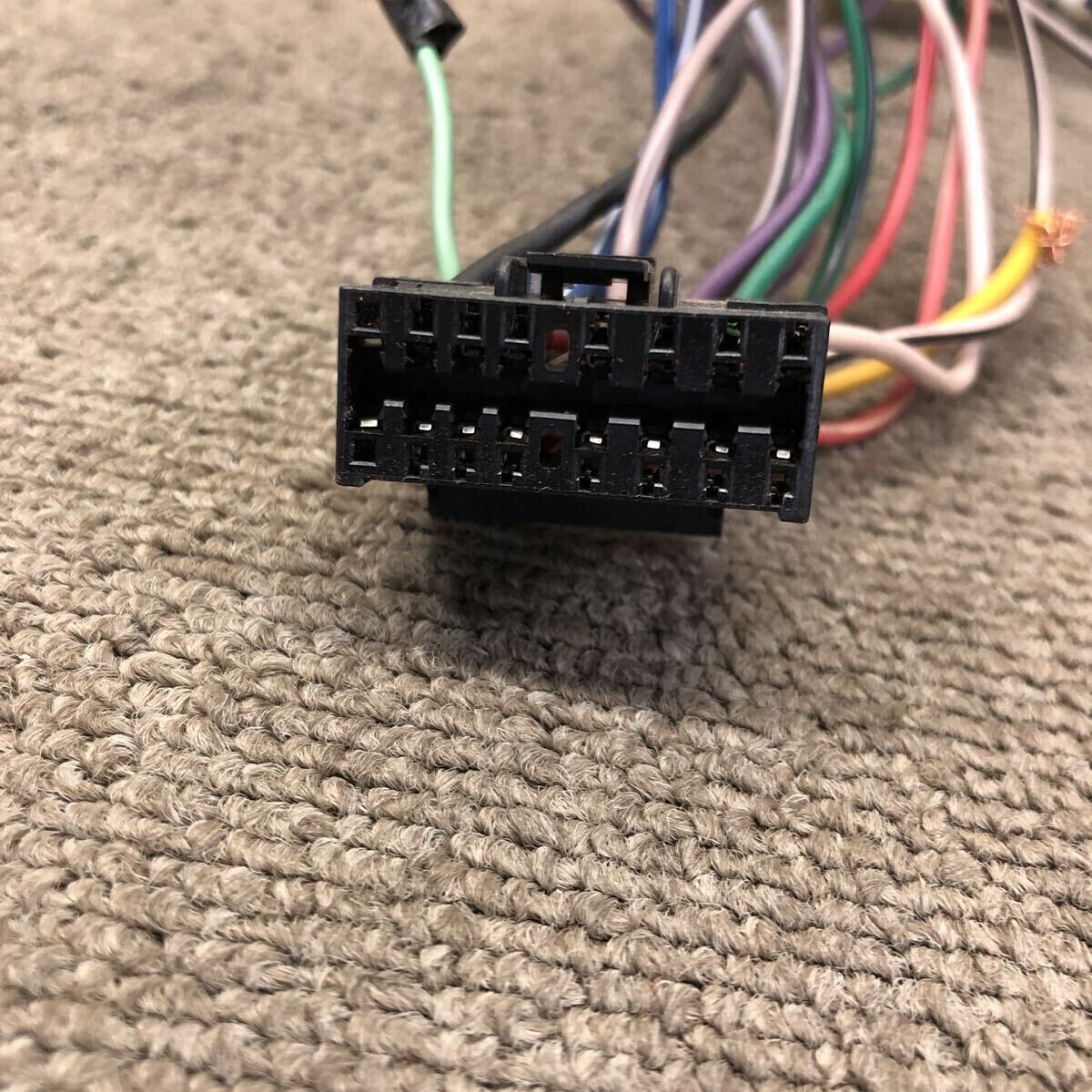 AV11-176 激安 カーステレオ SONY CDX-L410 3519213 CDプレーヤー FM/AM オーディオ 本体のみ 簡易動作確認済み 中古現状品_画像6