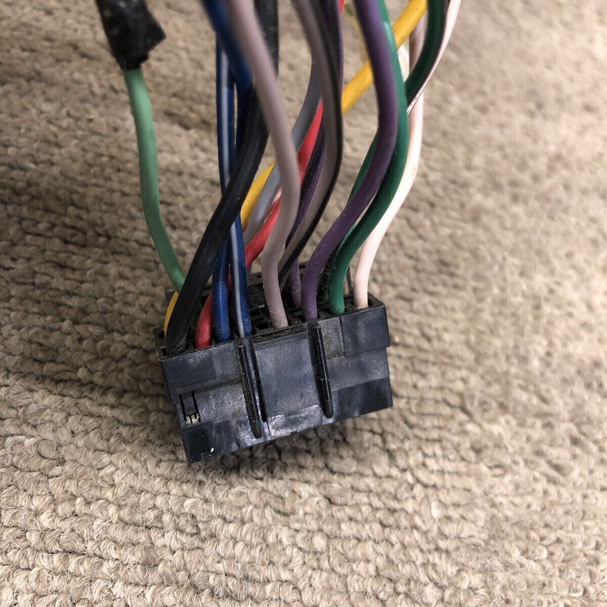 AV11-176 激安 カーステレオ SONY CDX-L410 3519213 CDプレーヤー FM/AM オーディオ 本体のみ 簡易動作確認済み 中古現状品_画像8