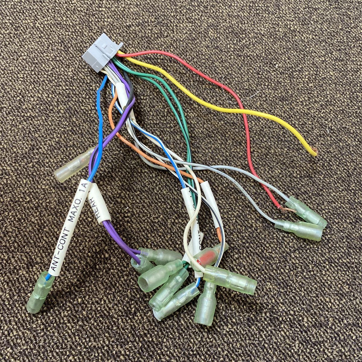 AC-1811 激安 Panasonic パナソニック 16P 灰 ナビ ステレオ オーディオ デッキ 電源カプラー コネクタ ハーネス 中古品_画像6