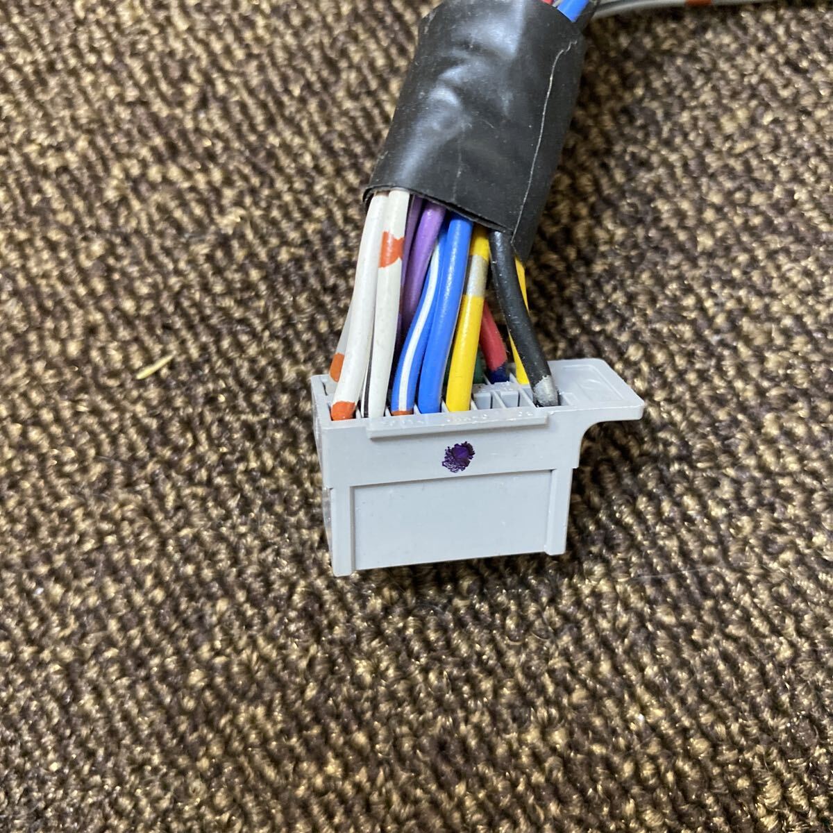 AC-1812 激安 Panasonic パナソニック 16P 灰 ナビ ステレオ オーディオ デッキ 電源カプラー コネクタ ハーネス 中古品_画像5