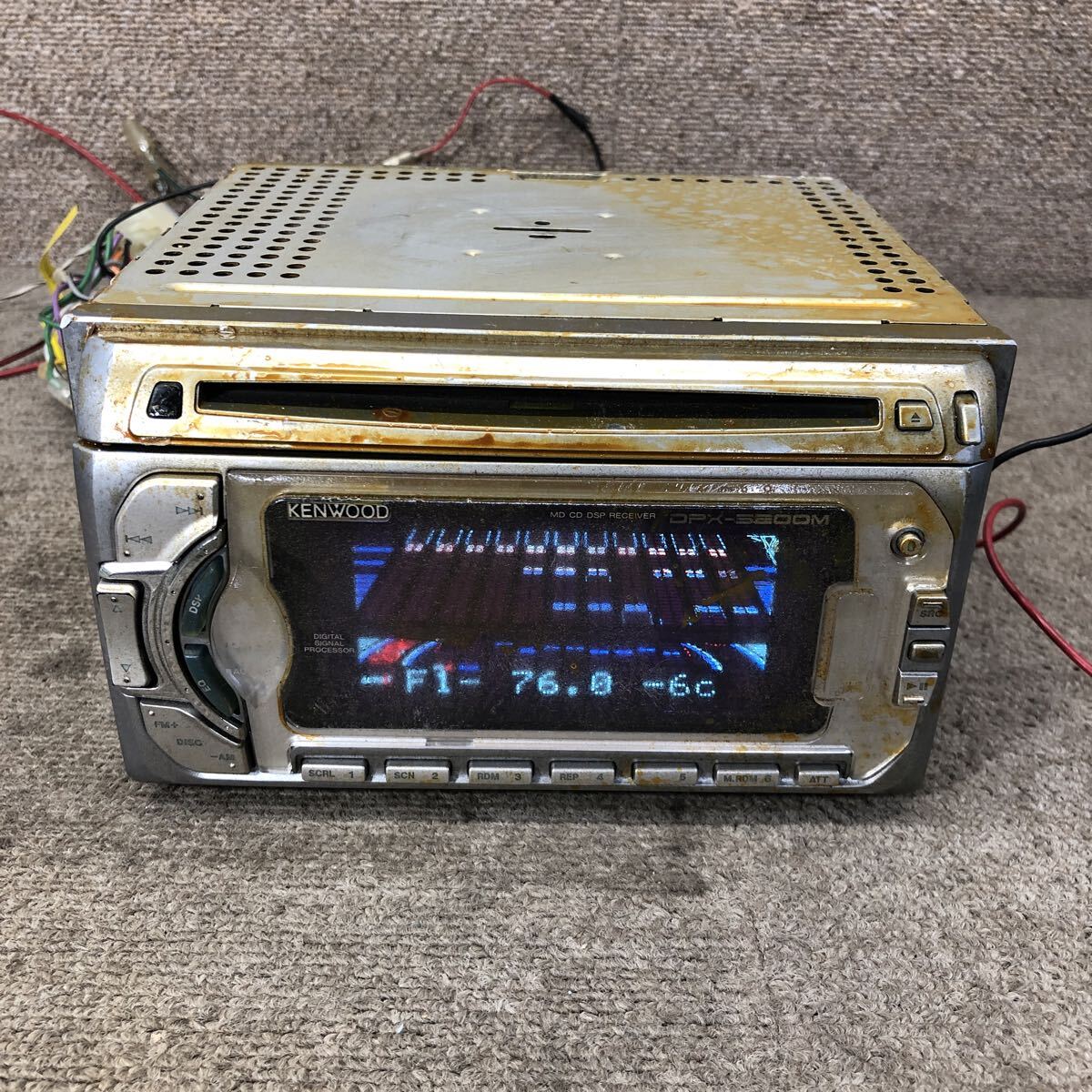 AV11-210 激安 カーステレオ KENWOOD DPX-5200M 20903978 MD FM/AM プレーヤー オーディオ 本体のみ 簡易動作確認済み 中古現状品_画像3
