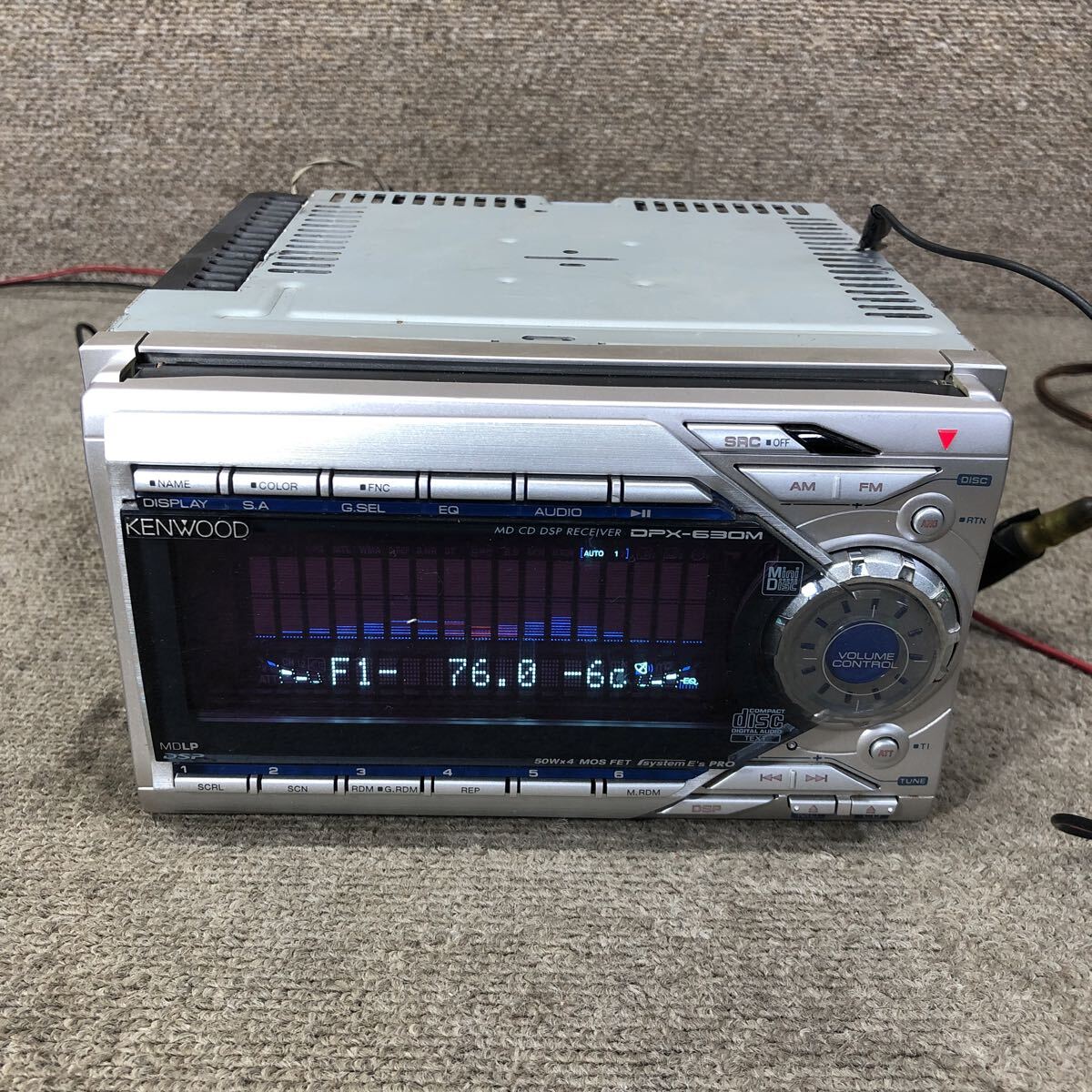 AV11-286 激安 カーステレオ KENWOOD DPX-630M 30803537 CD FM/AM プレーヤー オーディオ 本体のみ 簡易動作確認済み 中古現状品_画像3