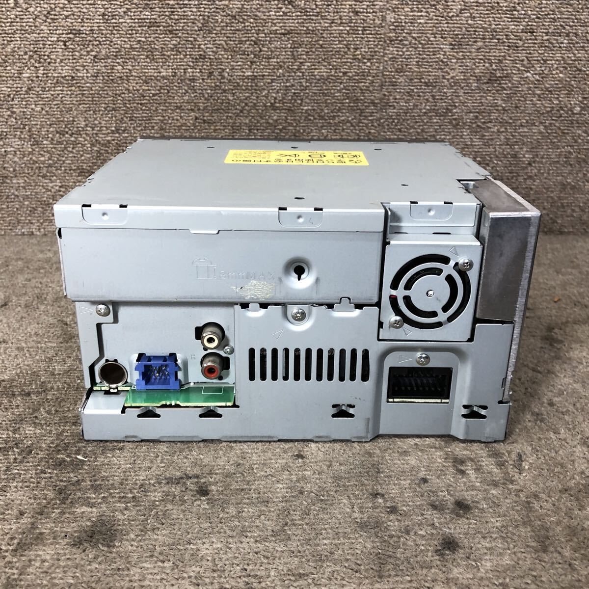 AV11-317 激安 カーステレオ Carrozzeria Pioneer FH-P710MD GJTR018674JP CD FM/AM プレーヤー 本体のみ 簡易動作確認済み 中古現状品_画像4