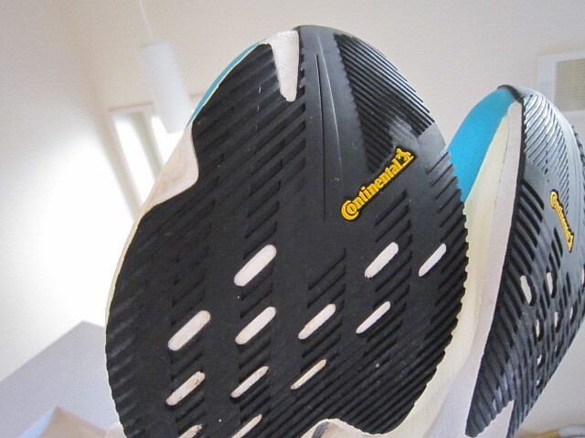 adidas ランニングシューズ アディゼロ ボストン12 エメラルド 27センチ 洗浄済み_画像2