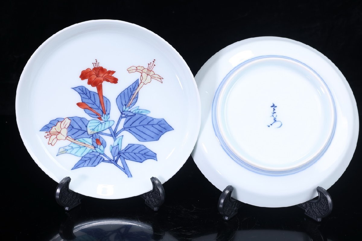 【珍品堂】1円から V80-V3 人間国宝 十三代 今泉今右衛門 在銘 錦白粉 錦花絵 銘々皿 色鍋島 共箱 木箱 5枚 径15.5㎝ 時代物 骨董品 古美術_画像4
