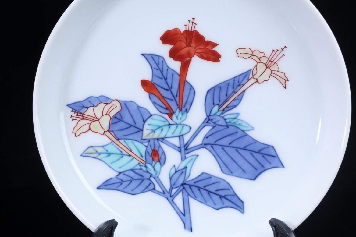 【珍品堂】1円から V80-V3 人間国宝 十三代 今泉今右衛門 在銘 錦白粉 錦花絵 銘々皿 色鍋島 共箱 木箱 5枚 径15.5㎝ 時代物 骨董品 古美術_画像6