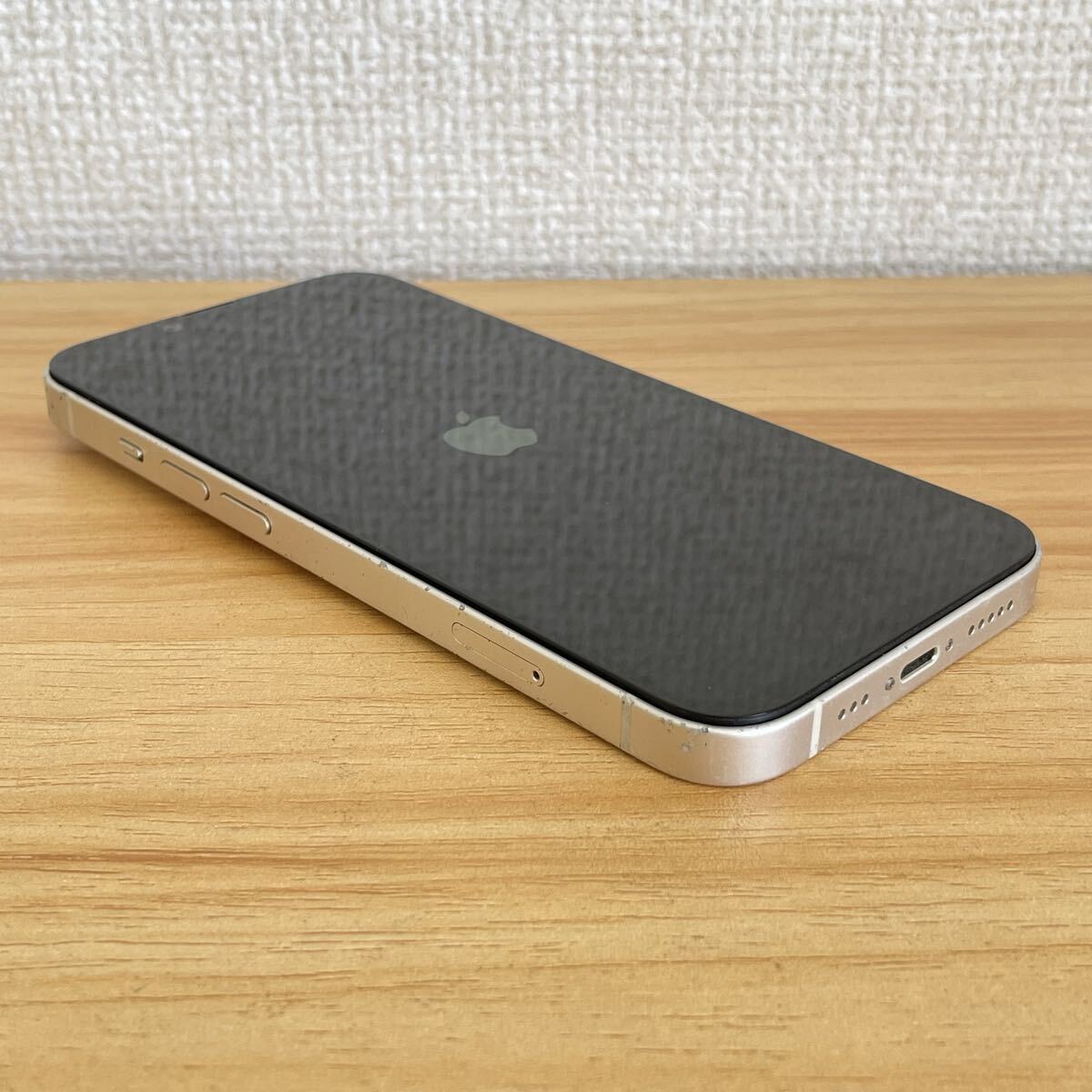 iPhone14 128GB аккумулятор 90% SIM свободный белый Apple iPhone14 Apple iPhone