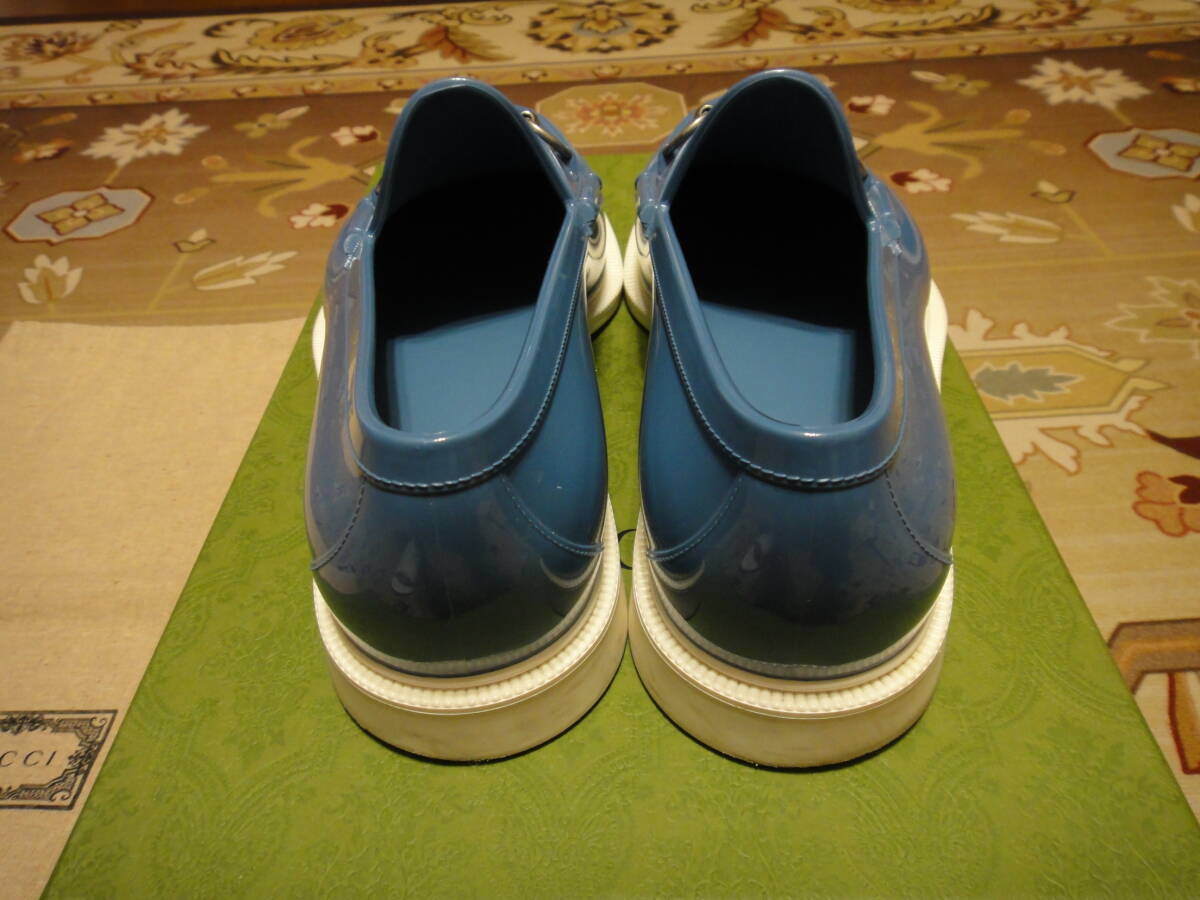 GUCCI グッチ ビットローファー レインシューズ ラバー 綺麗なターコイズブルー / ホワイト 防水 雨や雪の日に最適_画像4