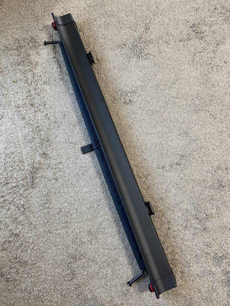 BMW ３シリーズ ツーリング トノカバー DBA-8A20_画像2