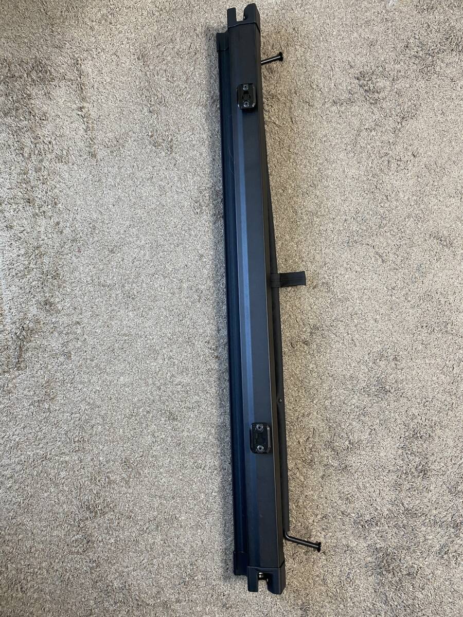 BMW ３シリーズ ツーリング トノカバー DBA-8A20_画像3