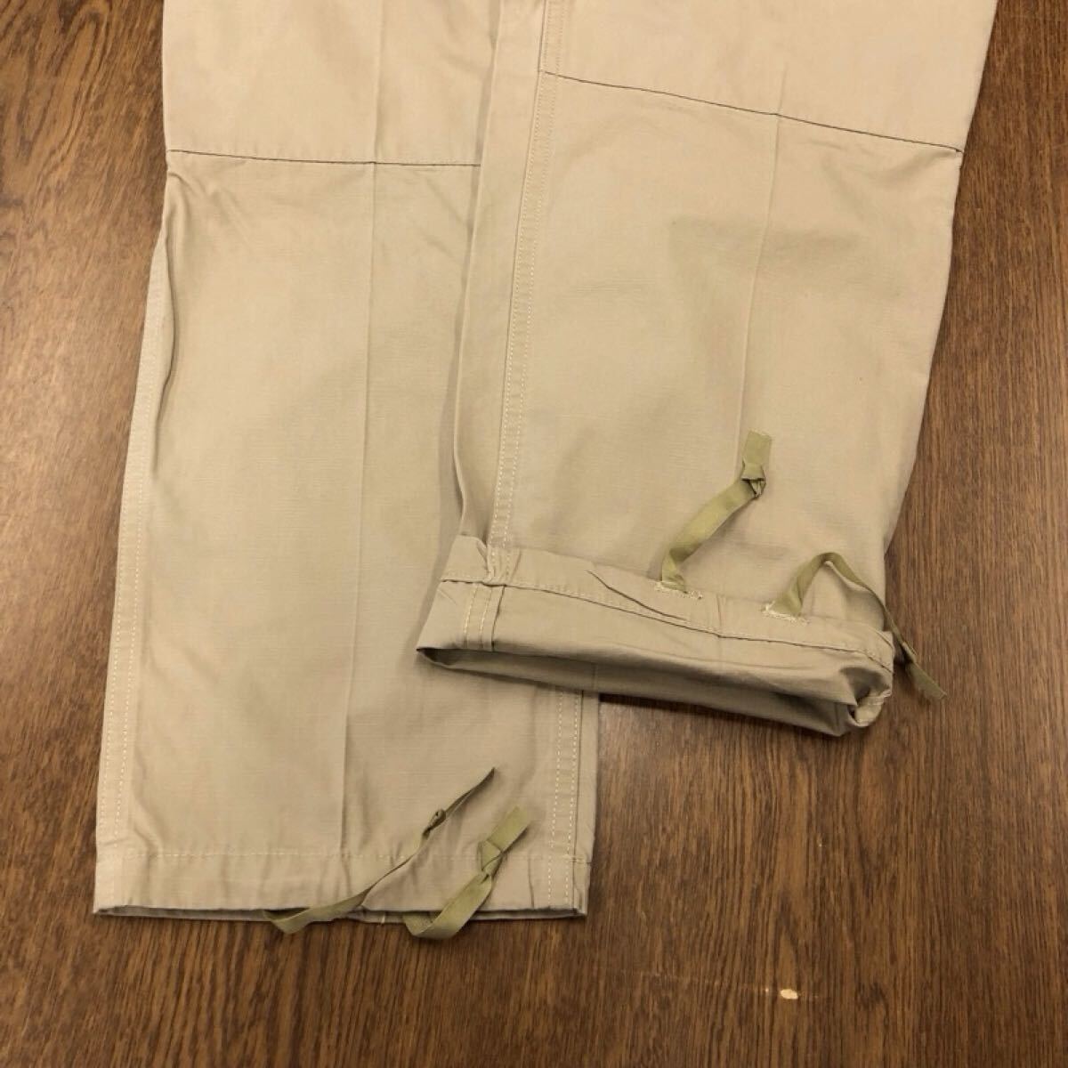 【GK301】PROPPER 民間品 M-Rサイズ カーゴパンツ ベージュ 無地 ミリタリーパンツ メンズ古着 プロッパー 送料無料_画像5
