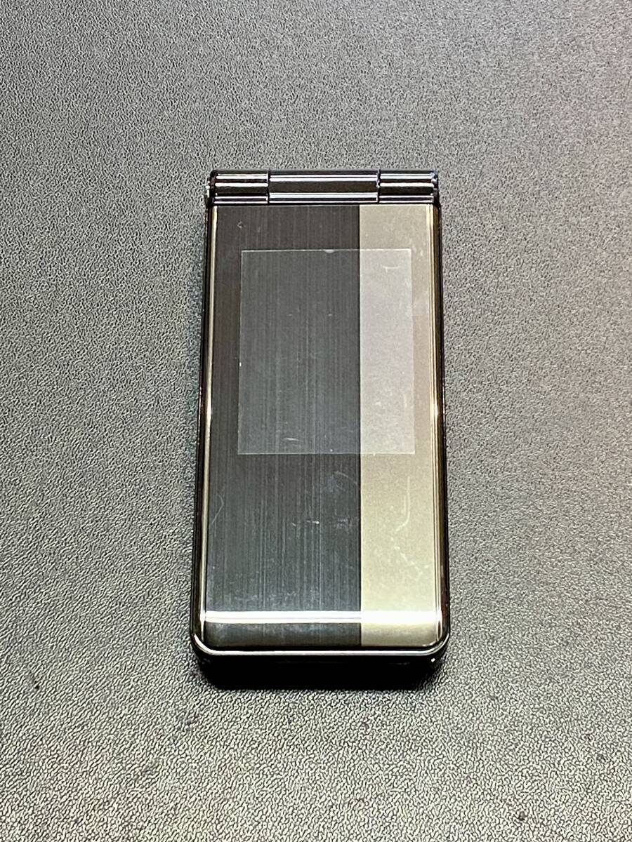 【ほぼ新品】 ドコモ ケータイ P-01G ブラック 携帯電話 ガラケー 制限○ ①_画像2