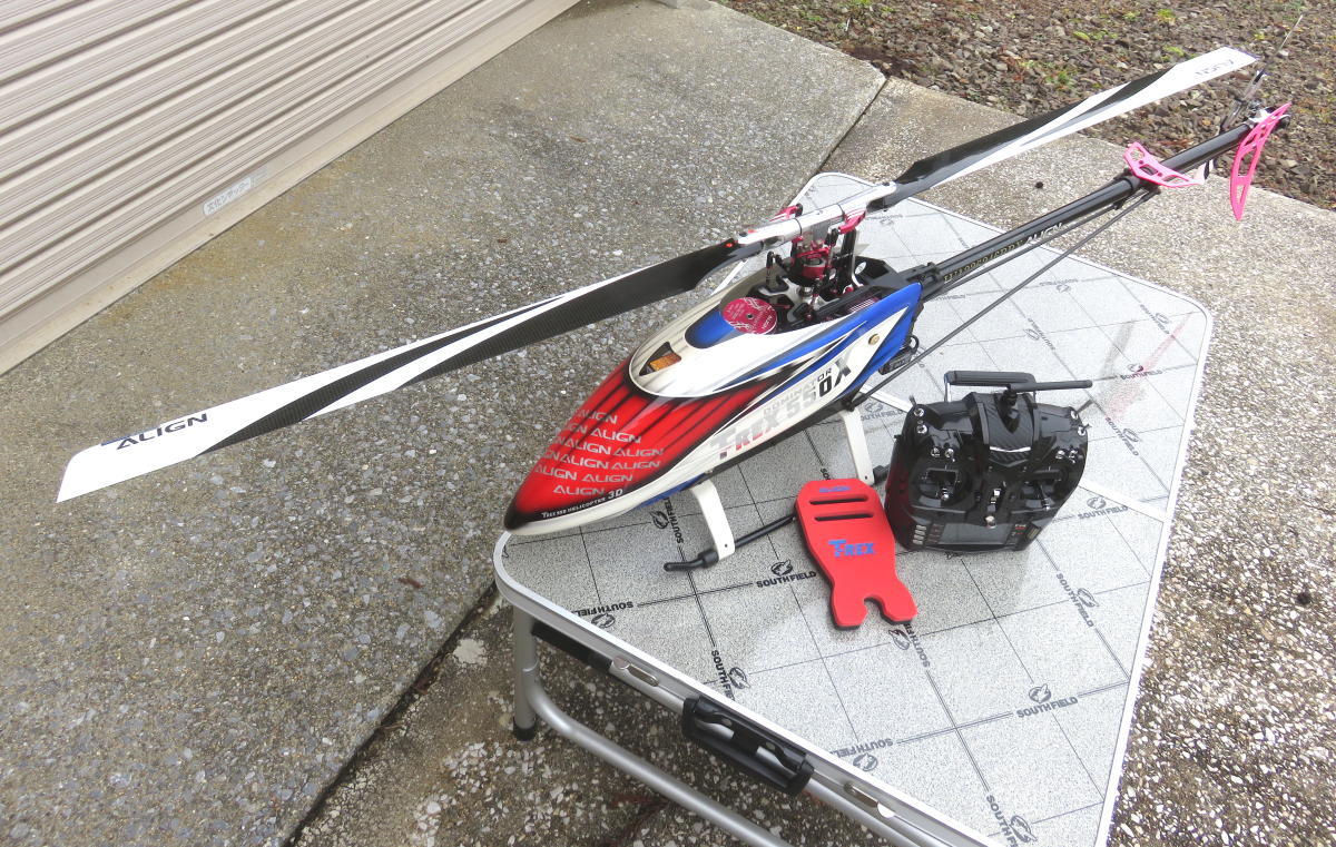 ■ALIGN■ T-REX 550X DOMINATOR ラジコンヘリ 美品 ドミネーター T14プロポ付き _画像2