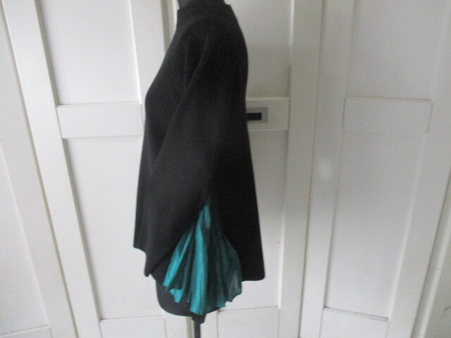 ◆エレンディーク　サイドプリーツニット　美品◆_画像3