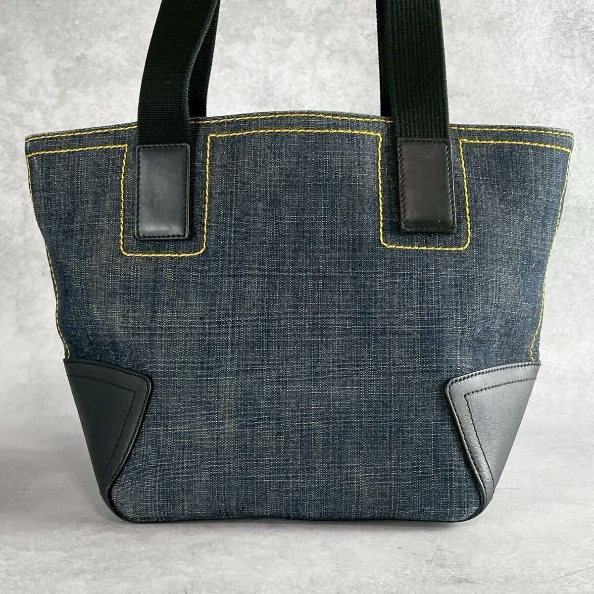 не использовался класс HUNTING WORLD Hunting World большая сумка ручная сумочка Denim Logo plate независимый кожа синий цвет серия голубой прекрасный товар Safari