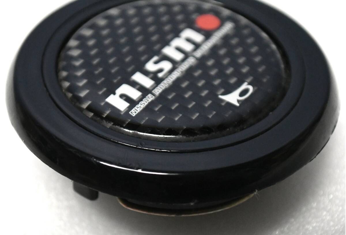 希少 NISMO ニスモ ホーン ボタン カーボン ステアリング 330 360 日産 スカイライン R30 R31 R32 BNR32 R33 BCNR33 BNR34 S13 S14 S15_画像3