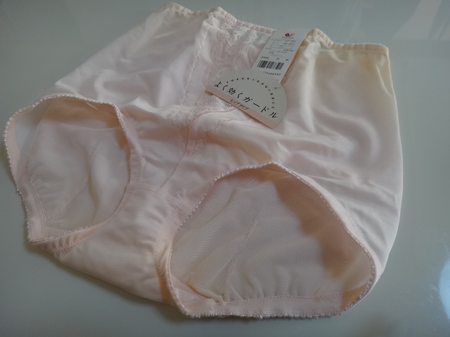 Wacoal（ワコール）【よく効くガードル/ヒップタイプ】ショートガードル 70 新品未使用品 P_画像1