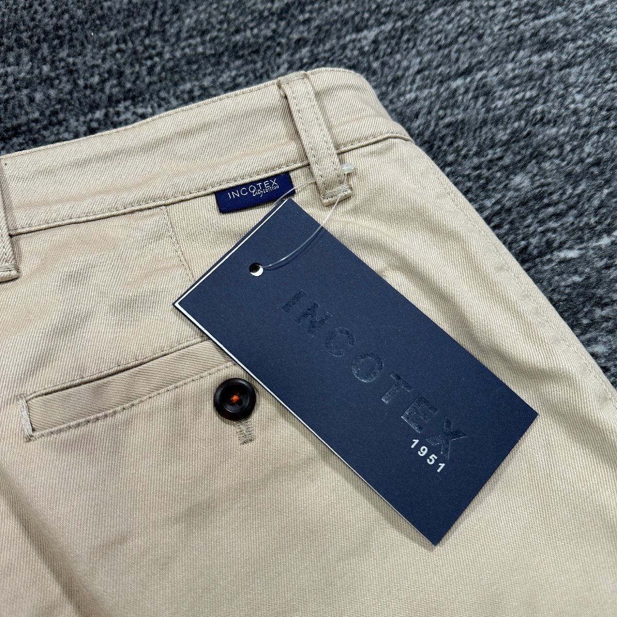 未使用品 INCOTEX City EDITION スラックス ベージュ 44 インコテックス シティ エディション パンツ_画像3