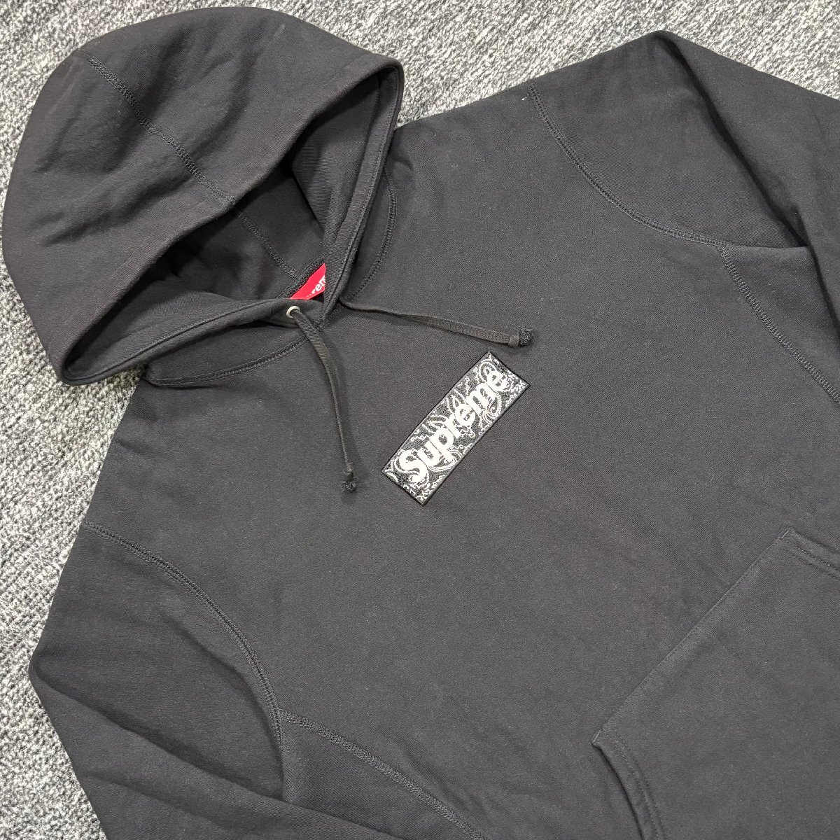 Supreme Bandana Box Logo Hooded Sweatshirt Black L シュプリーム バンダナ ボックスロゴ パーカー ブラック_画像2