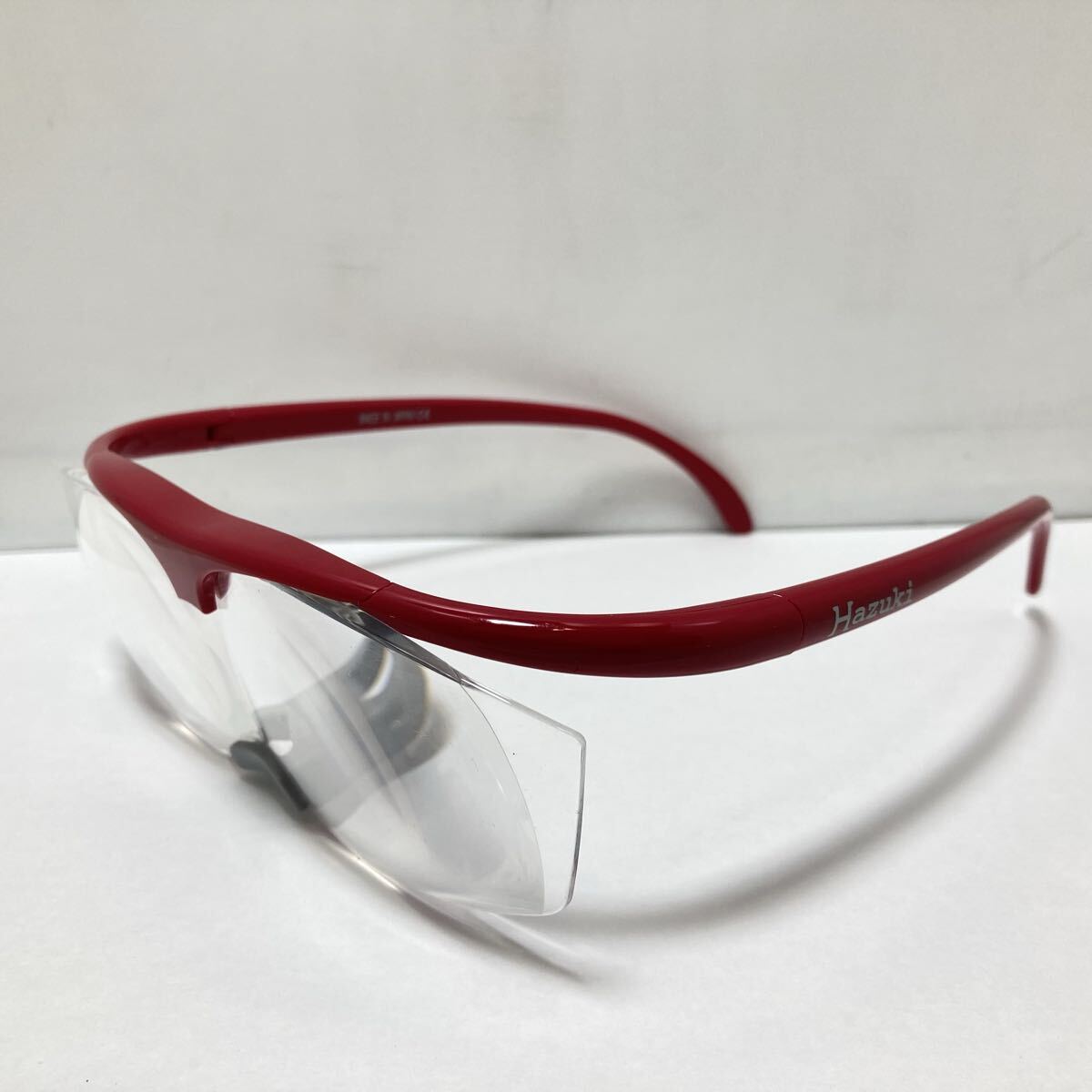 63-23 Huzuki лупа бесцветные линзы Hazuki увеличительное стекло красный красный 1.6 раз 
