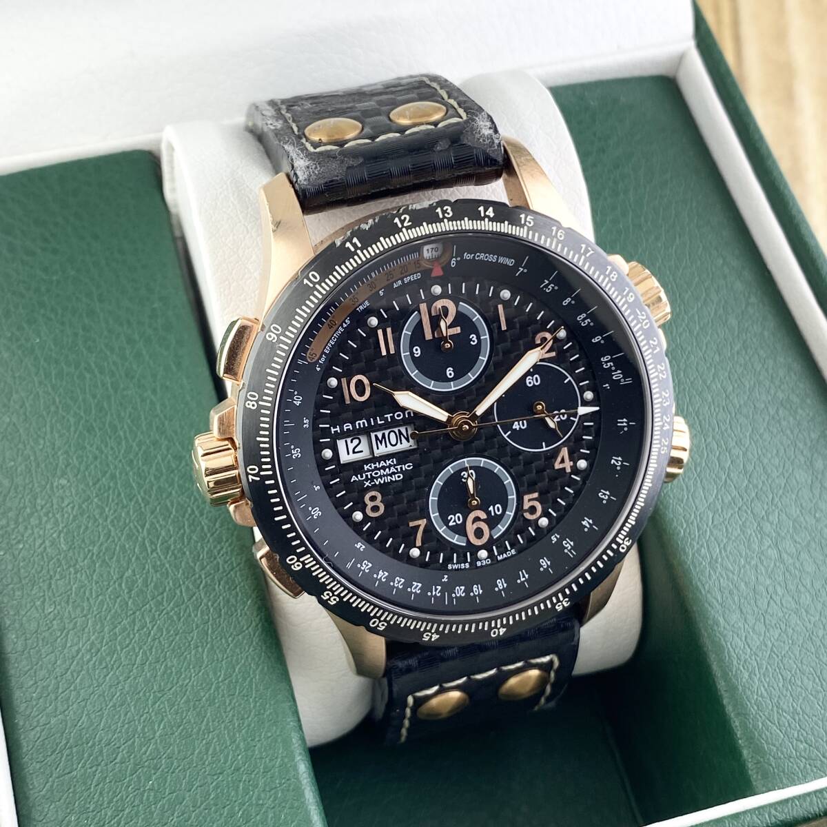 【1円〜】HAMILTON ハミルトン 腕時計 メンズ AT 自動巻 KHAKI カーキ クロノグラフ H776961 ブラック文字盤 ゴールド デイデイト 可動品_画像3