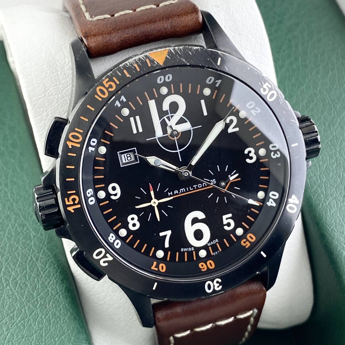 【1円〜】HAMILTON ハミルトン 腕時計 メンズ H745920 カーキアビエーション クロノグラフ ブラック文字盤 オレンジ デイト 可動品_画像4