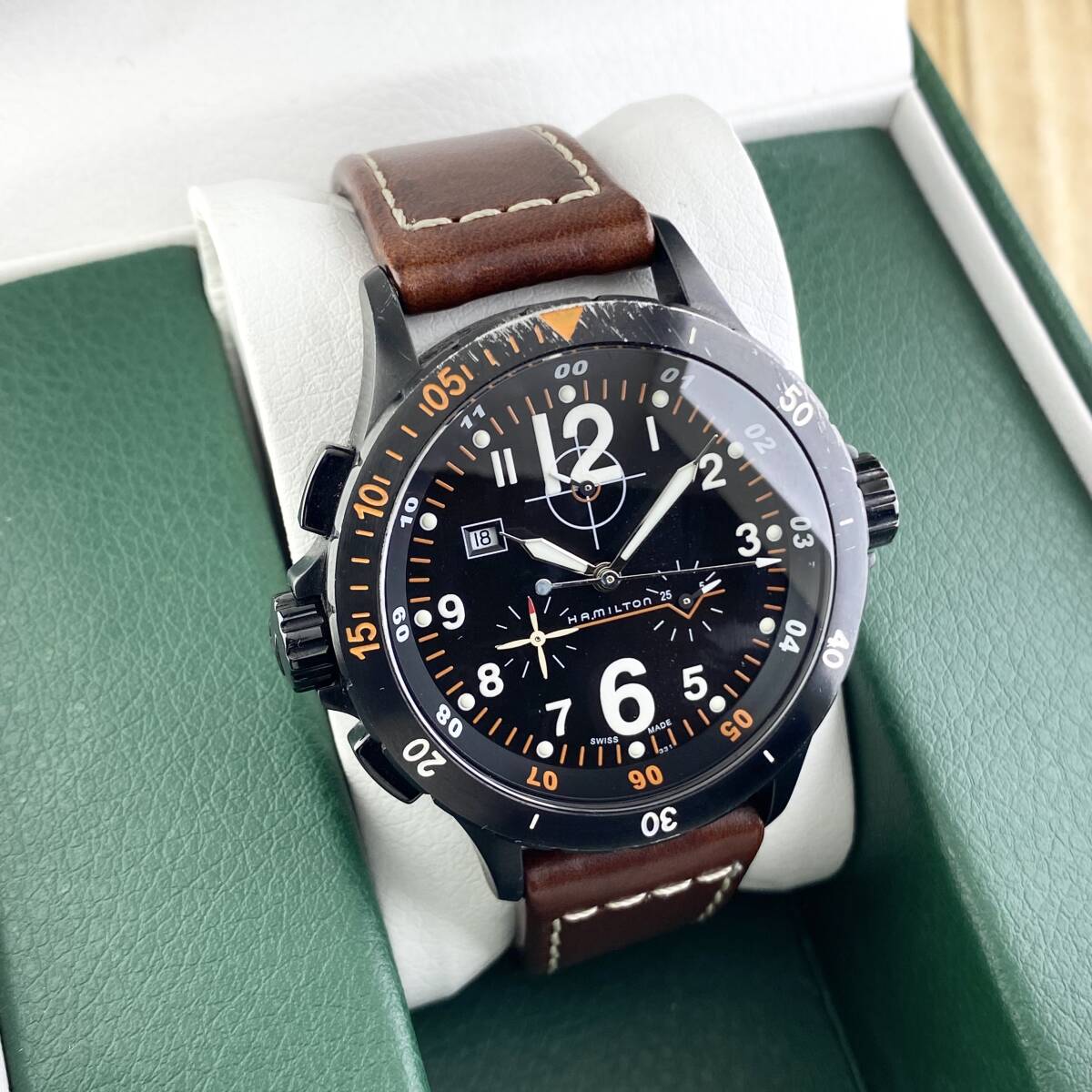 【1円〜】HAMILTON ハミルトン 腕時計 メンズ H745920 カーキアビエーション クロノグラフ ブラック文字盤 オレンジ デイト 可動品_画像3