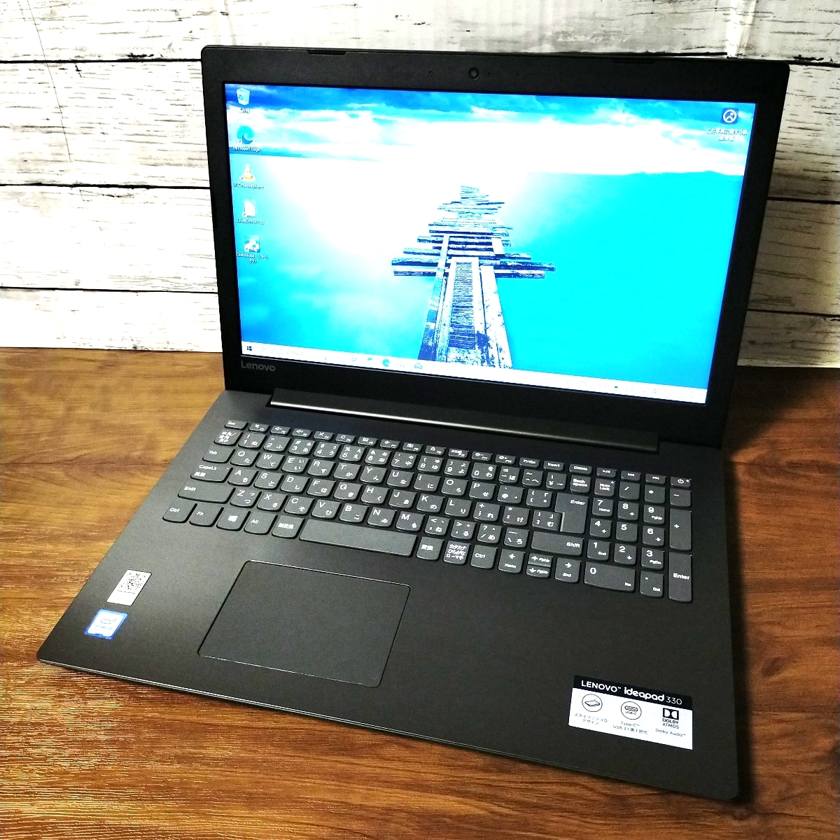 ★良品★バッテリー良好★Lenovo ideapad 330-15IKB★Core i3-7020U 2.30GHz 新品SSD128GB メモリ4GB Webカメラ DVD Bluetooth Win10★268_画像1