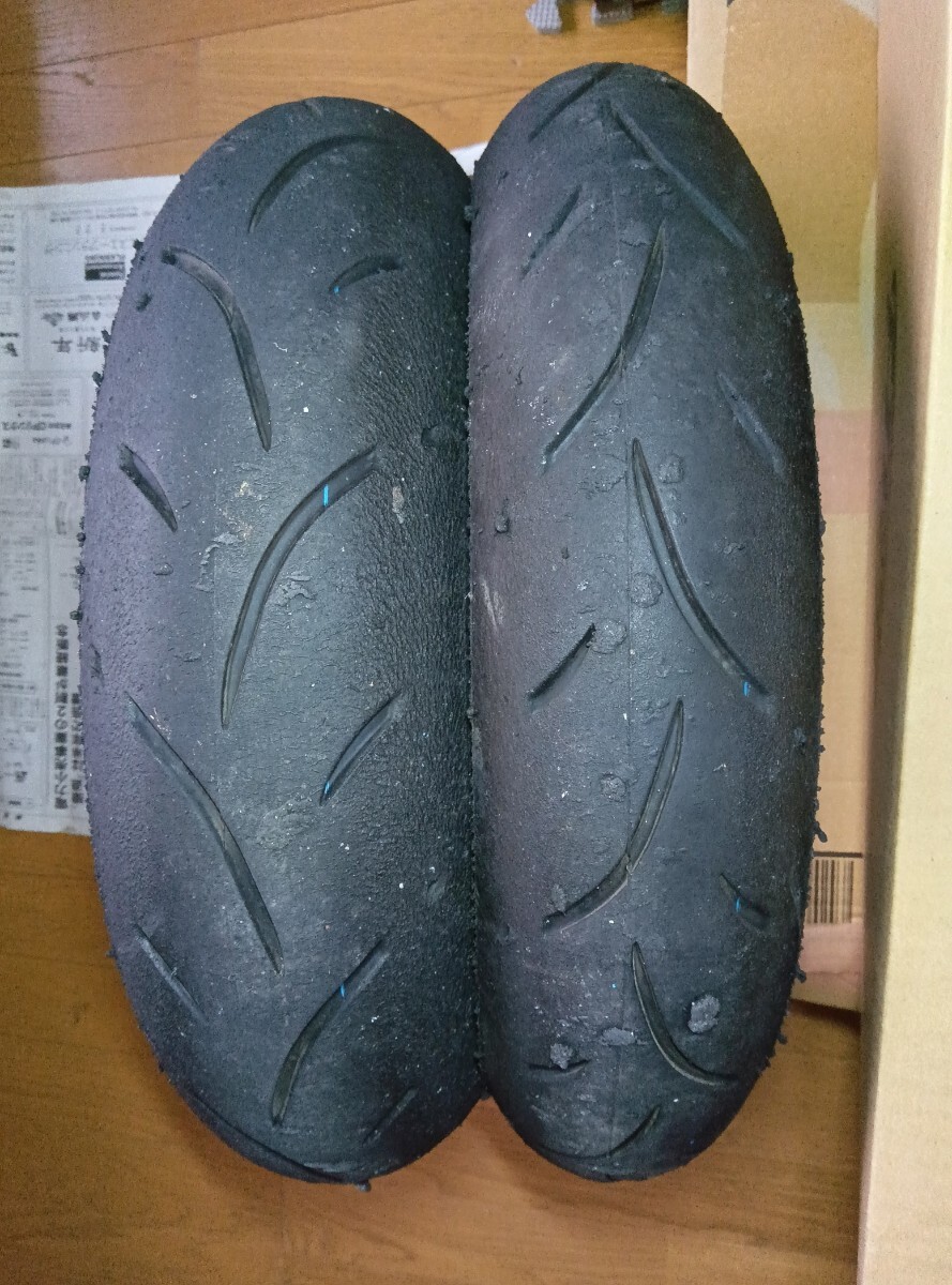 Bridgestone S01 S02 medium передний и задний в комплекте 4 час использование Bridgestone S01 S02 medium передний и задний в комплекте 4 час использование